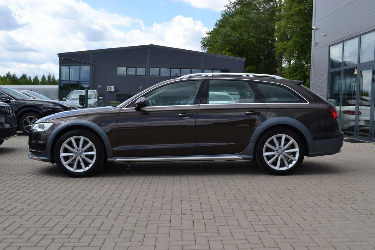 Audi A6 allroad, 3.0 l., Универсал