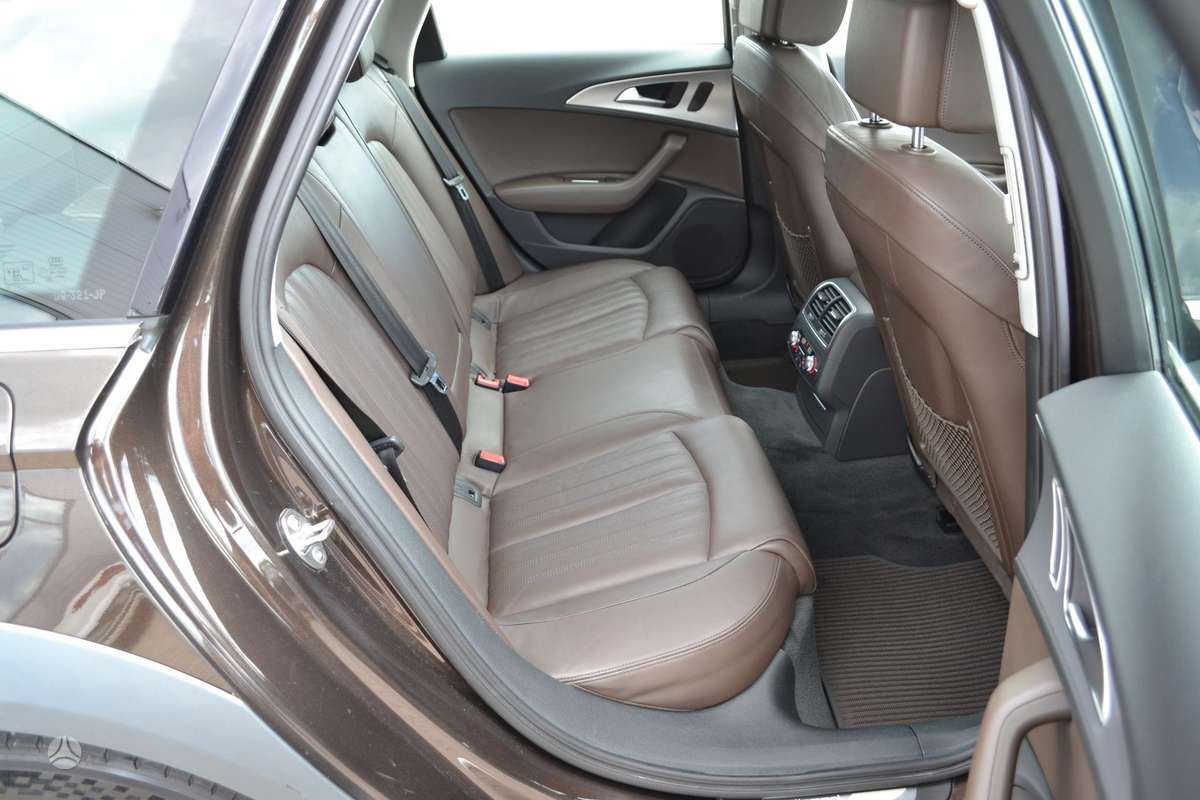 Audi A6 allroad, 3.0 l., Универсал