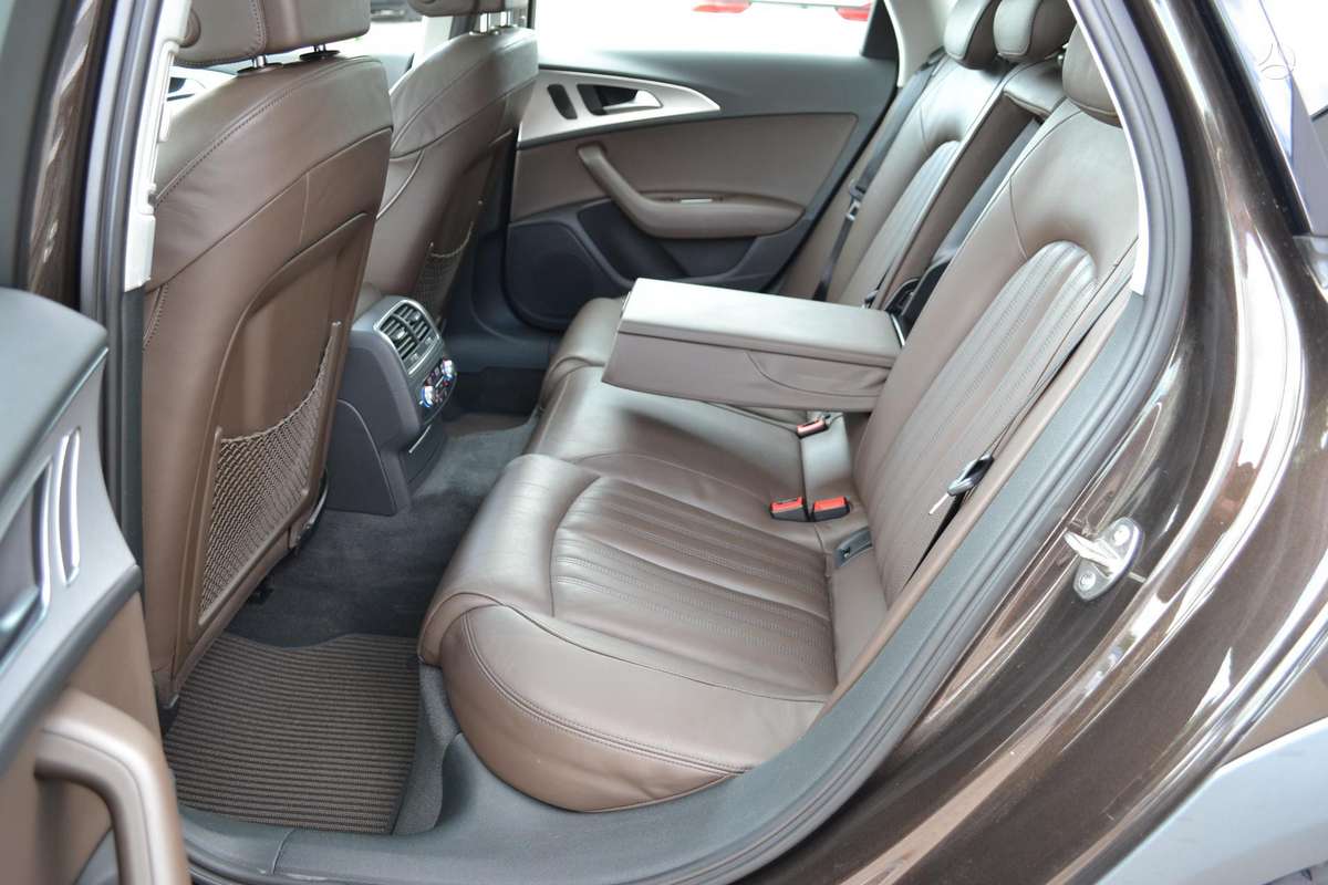 Audi A6 allroad, 3.0 l., Универсал