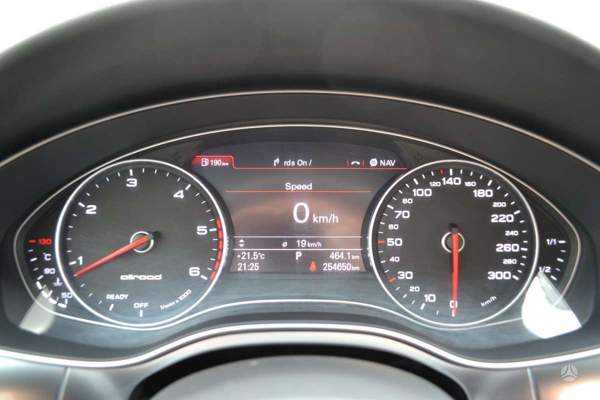 Audi A6 allroad, 3.0 l., Универсал