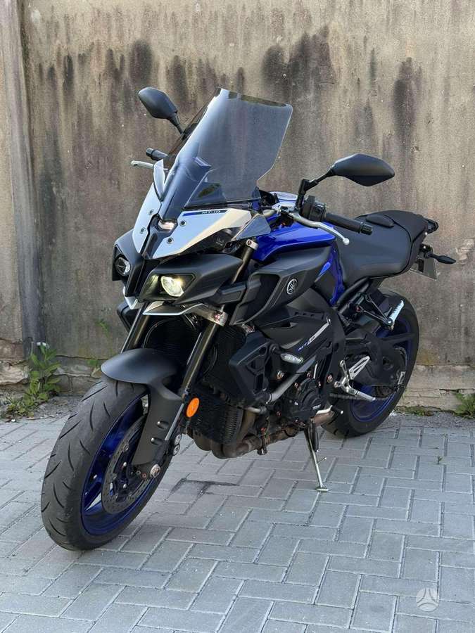 Yamaha MT 10 1000cc, street / classic