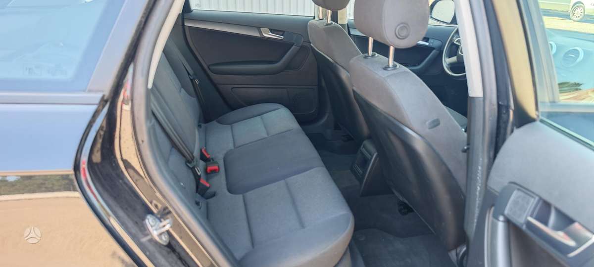Audi A3, 1.8 l., hatchback