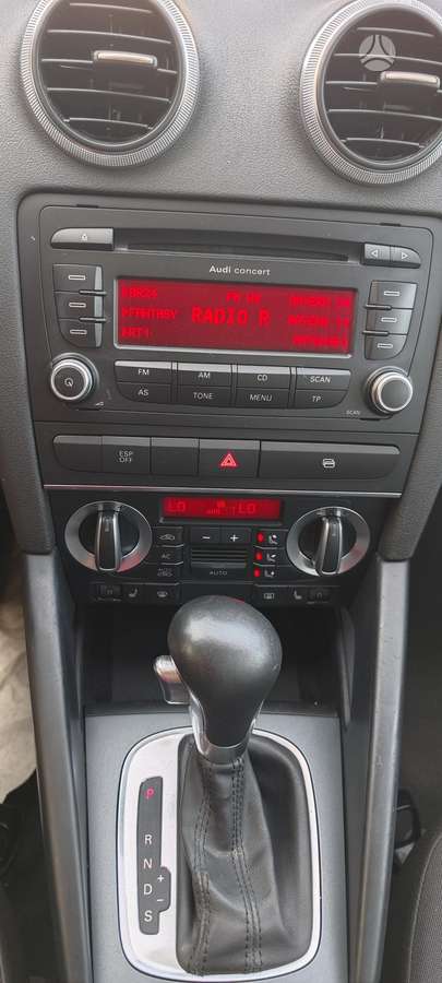 Audi A3, 1.8 l., hatchback