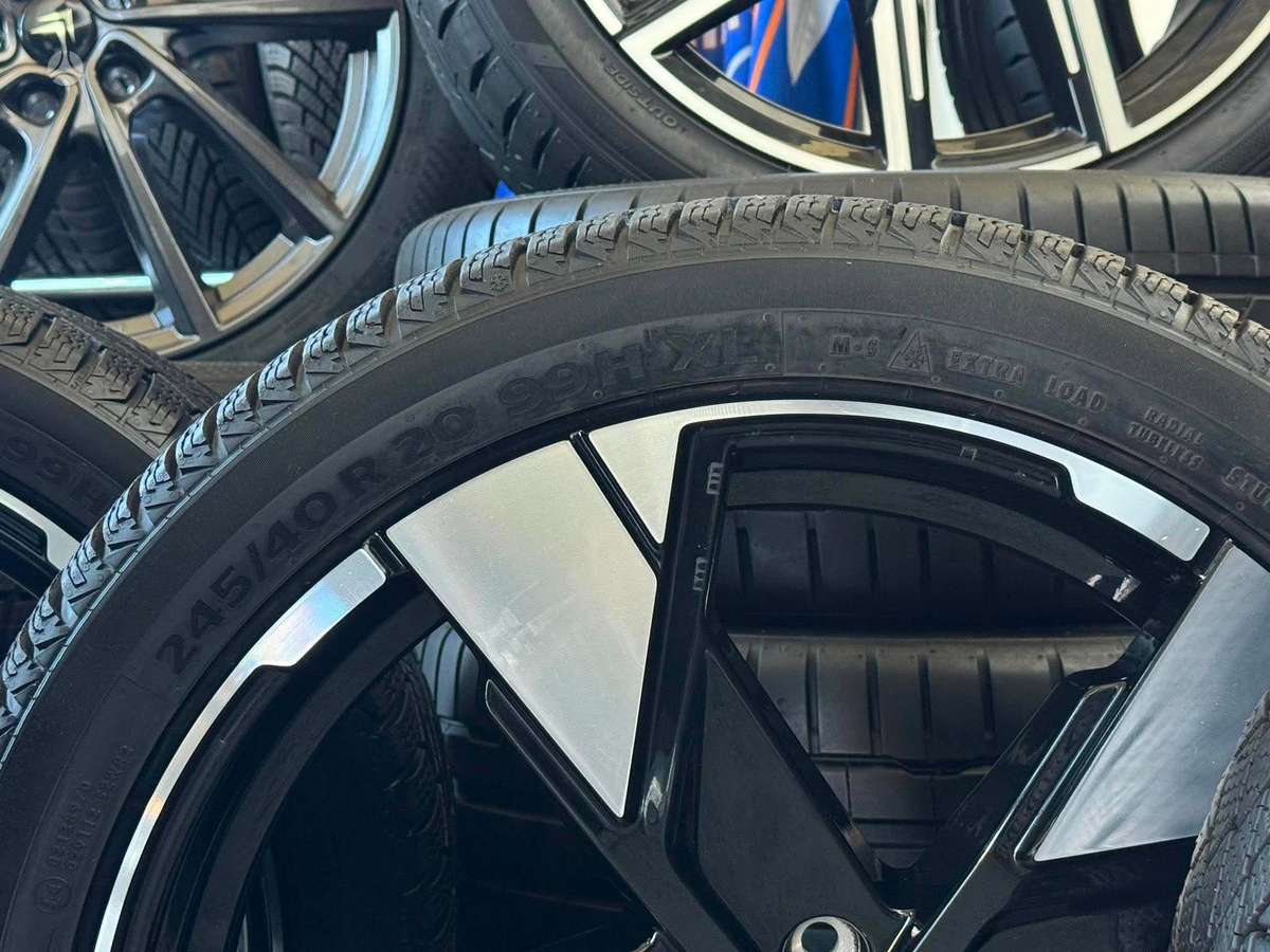 Volvo EX30 ORIGINALŪS + CONTI, легкосплавные , R20