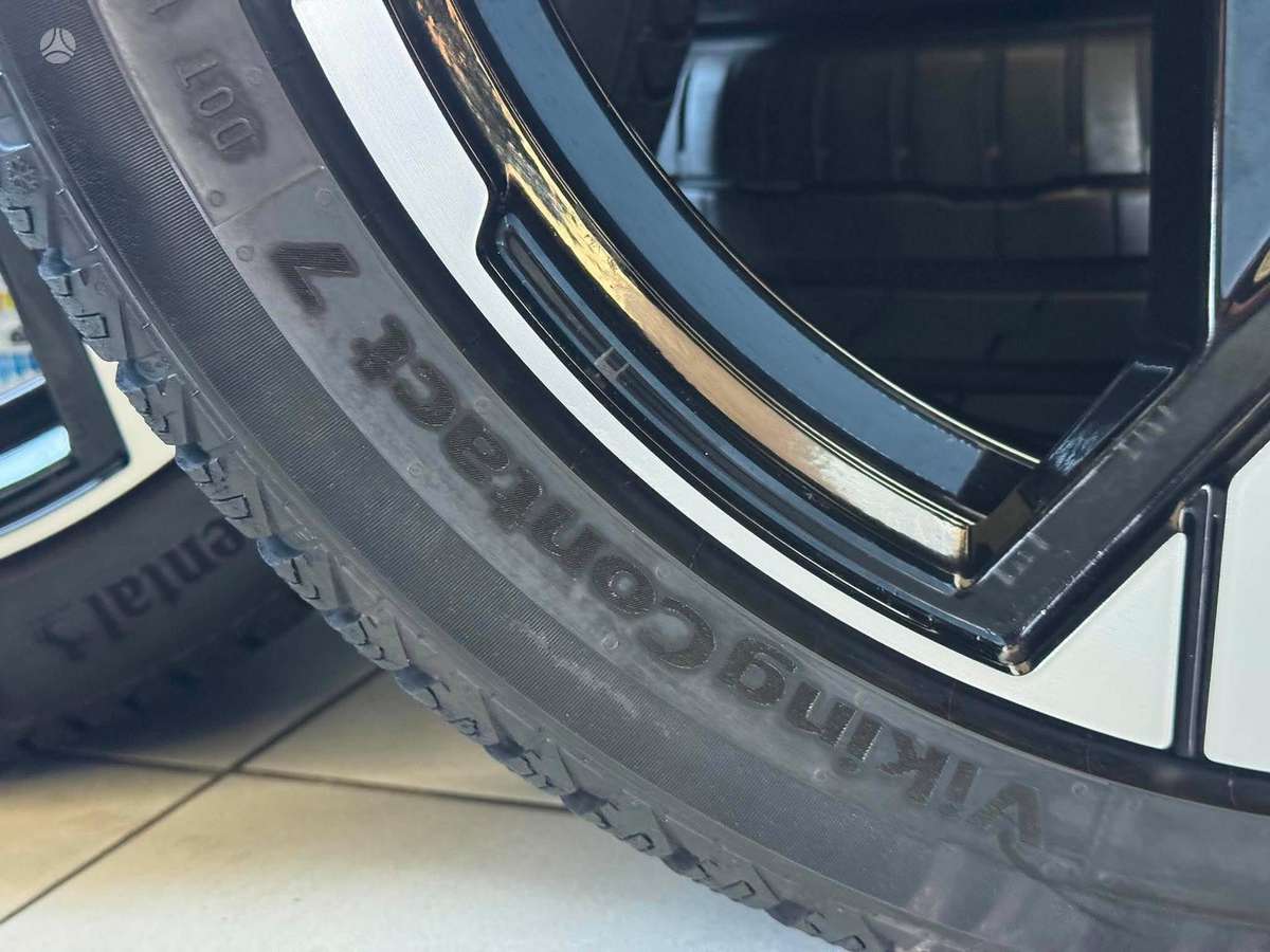 Volvo EX30 ORIGINALŪS + CONTI, light alloy, R20