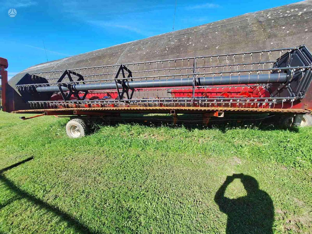 Case-IH 8120, комбайны