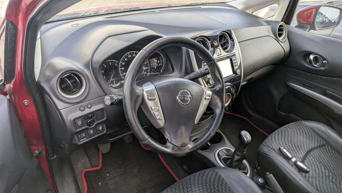 Nissan Note, 1.5 l., hatchback