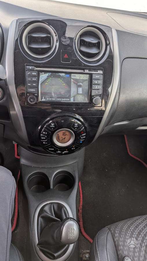 Nissan Note, 1.5 l., hatchback