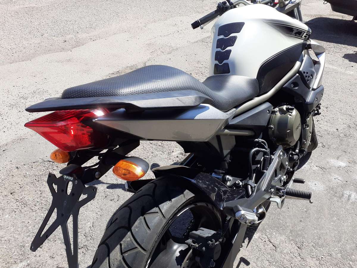 Yamaha XJ6 600cc, street / classic