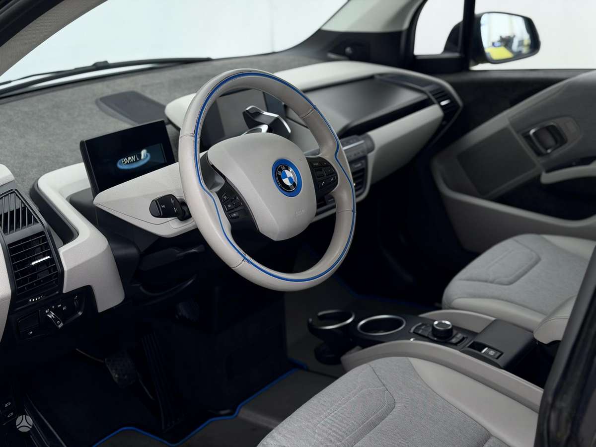 BMW i3, 19 kWh, hatchback