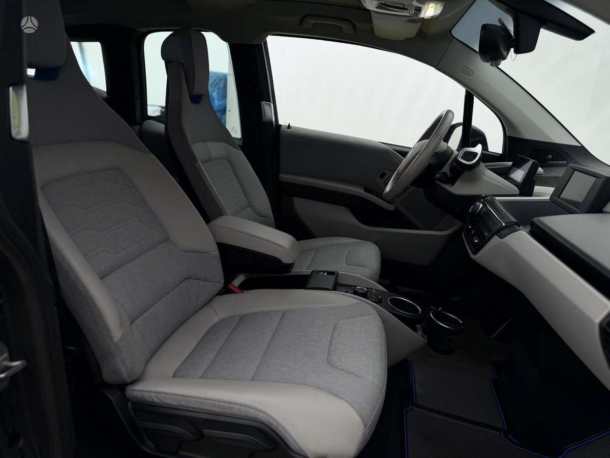 BMW i3, 19 kWh, hatchback