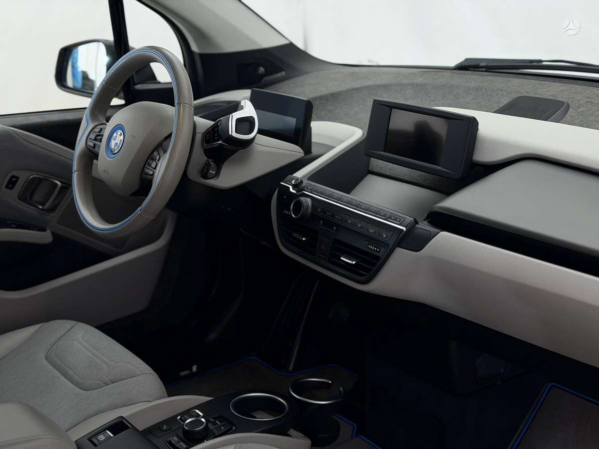 BMW i3, 19 kWh, hatchback