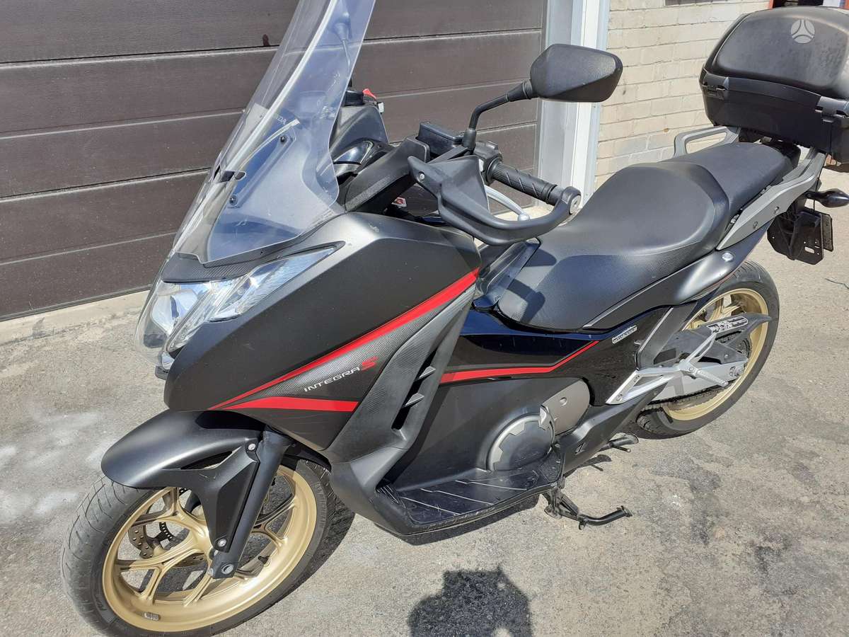Honda NC 750cc, scooters / mopeds