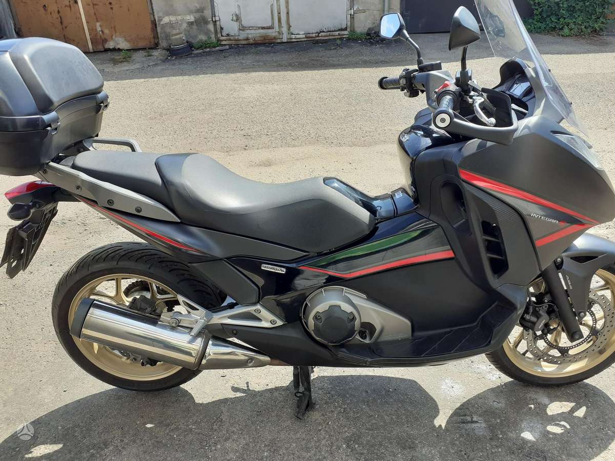 Honda NC 750cc, мотороллеры / мопеды