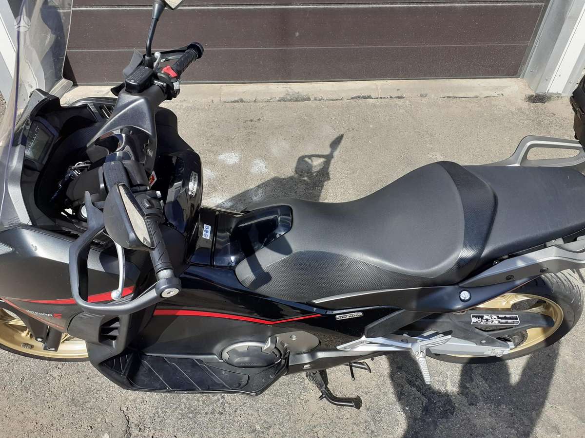 Honda NC 750cc, scooters / mopeds