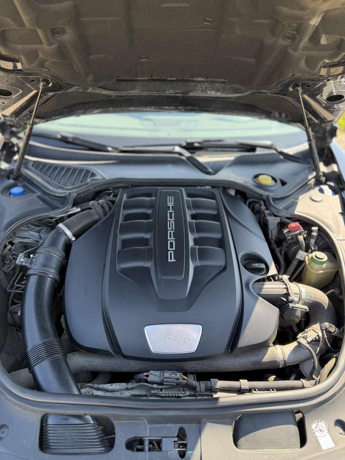 Porsche Panamera - 10