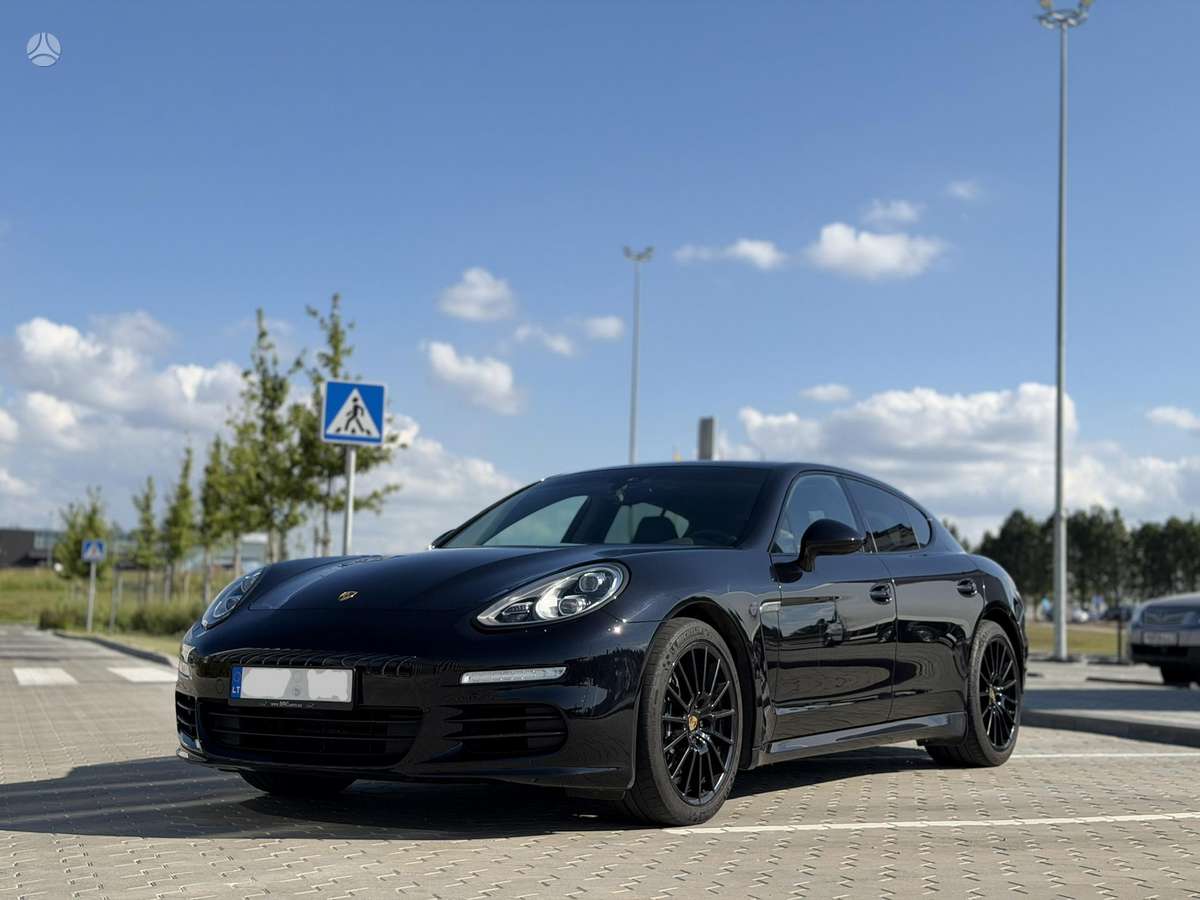 Porsche Panamera - 2