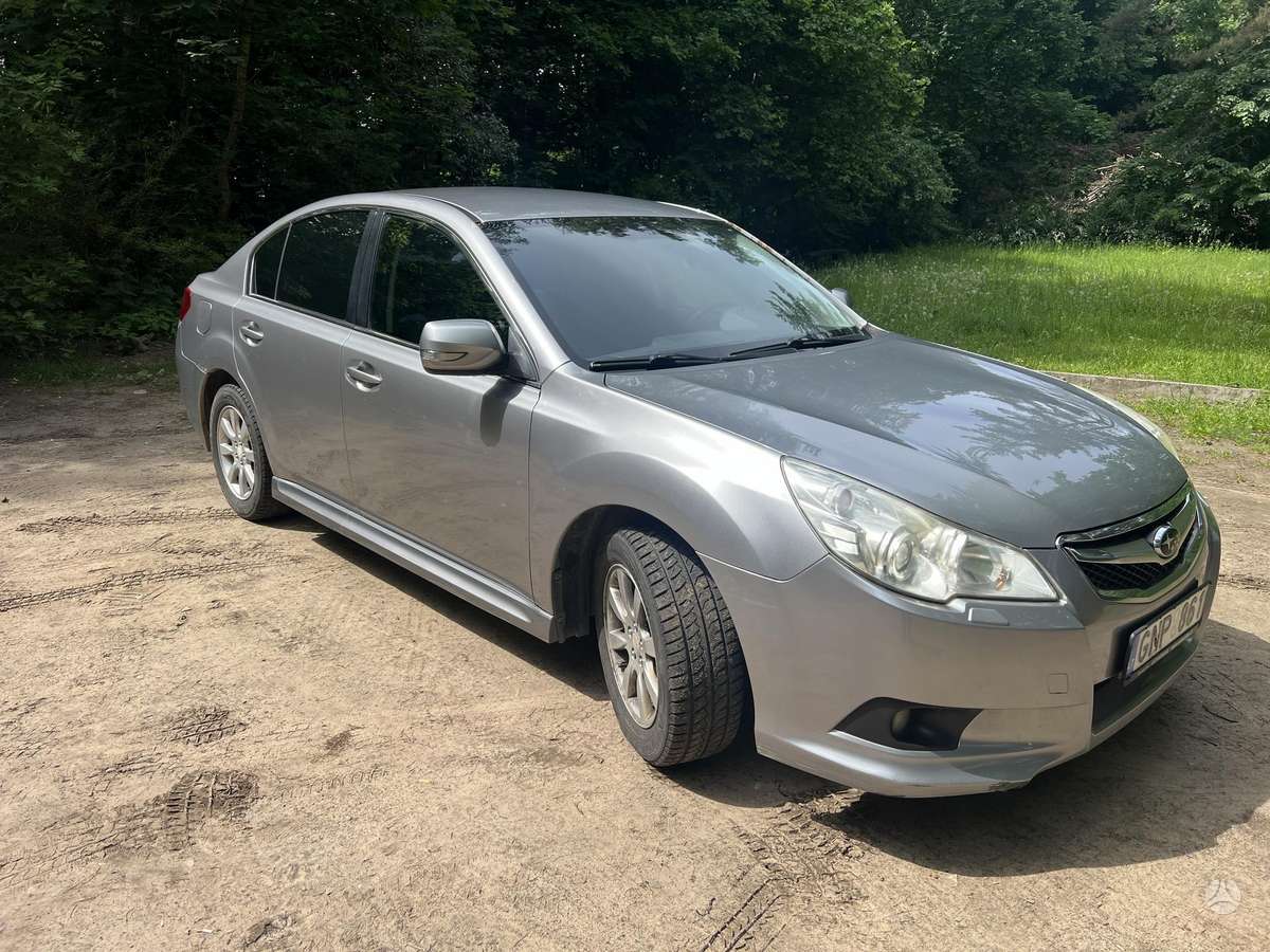 Subaru Legacy - 6