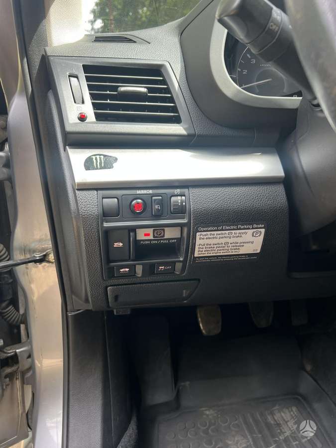 Subaru Legacy, 2.0 l., Седан
