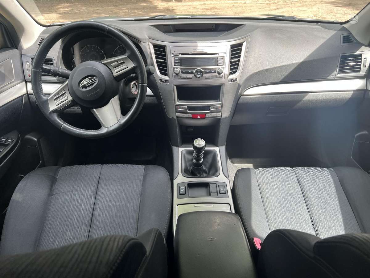 Subaru Legacy, 2.0 l., Седан