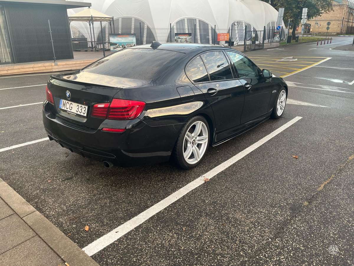 BMW 535, 3.0 l., Седан
