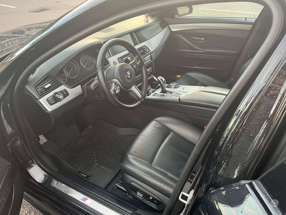 BMW 535, 3.0 l., Седан