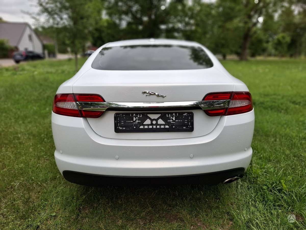Jaguar XF, 2.2 l., Седан