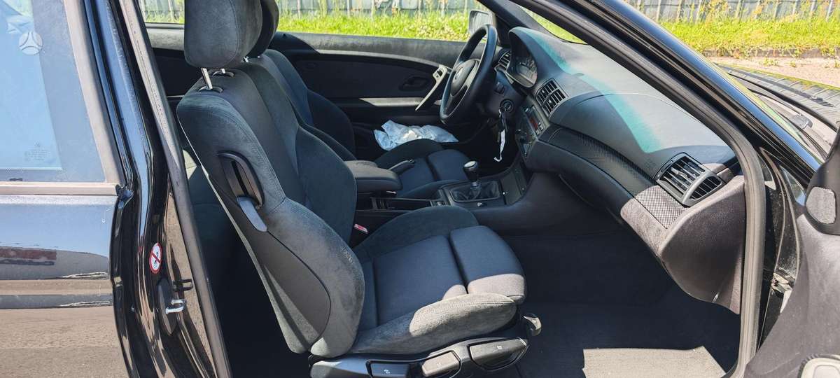 BMW 318, 1.8 l., coupe