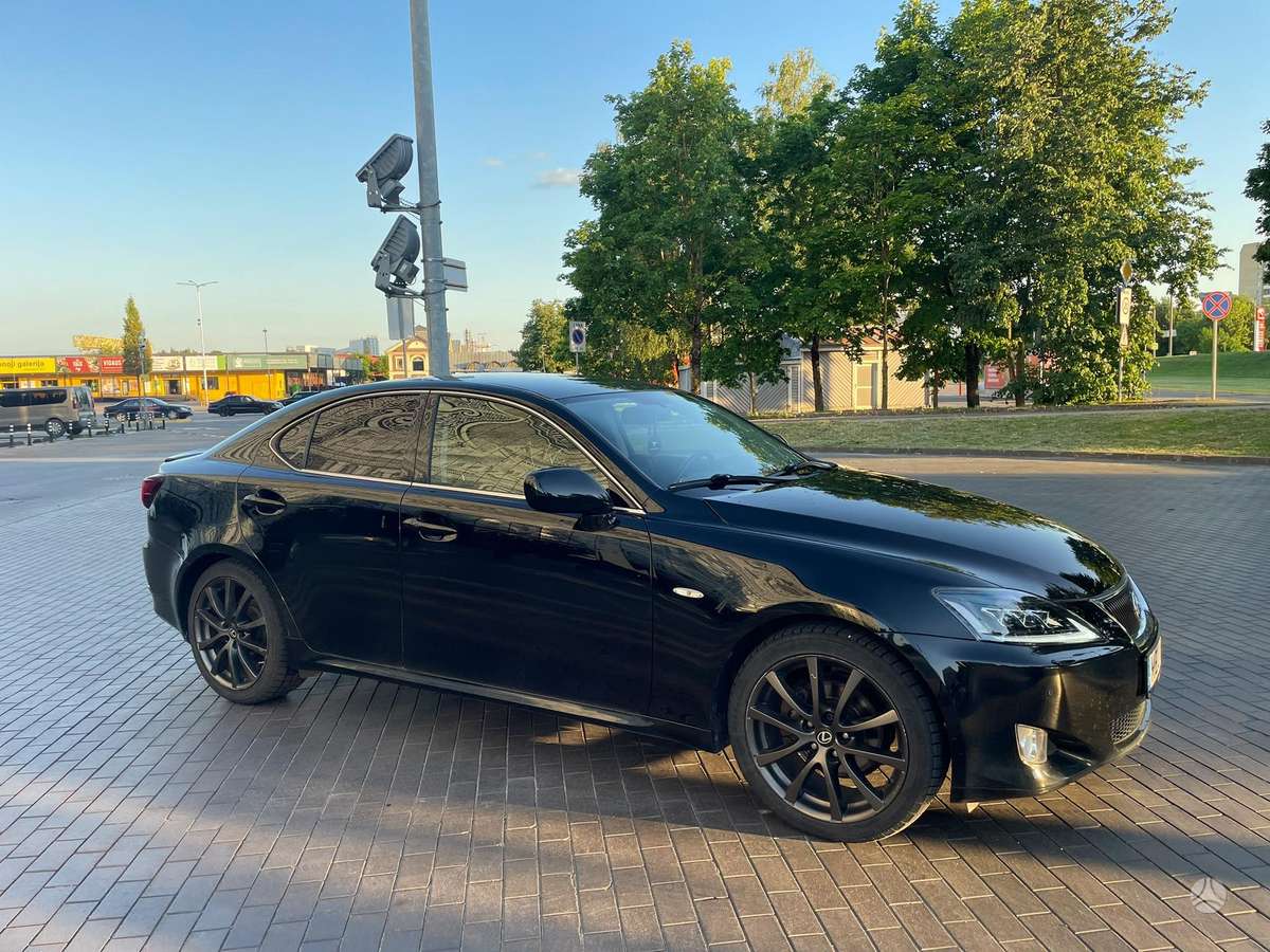 Lexus IS 250, 2.5 l., Седан