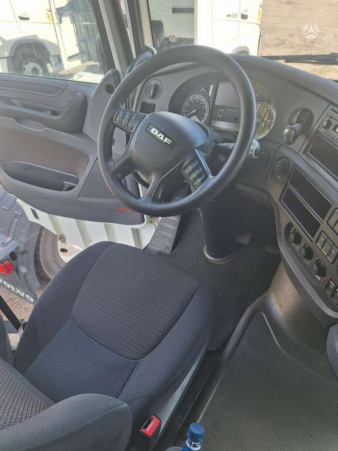 DAF XF 106 460, 2 miegamosios vietos