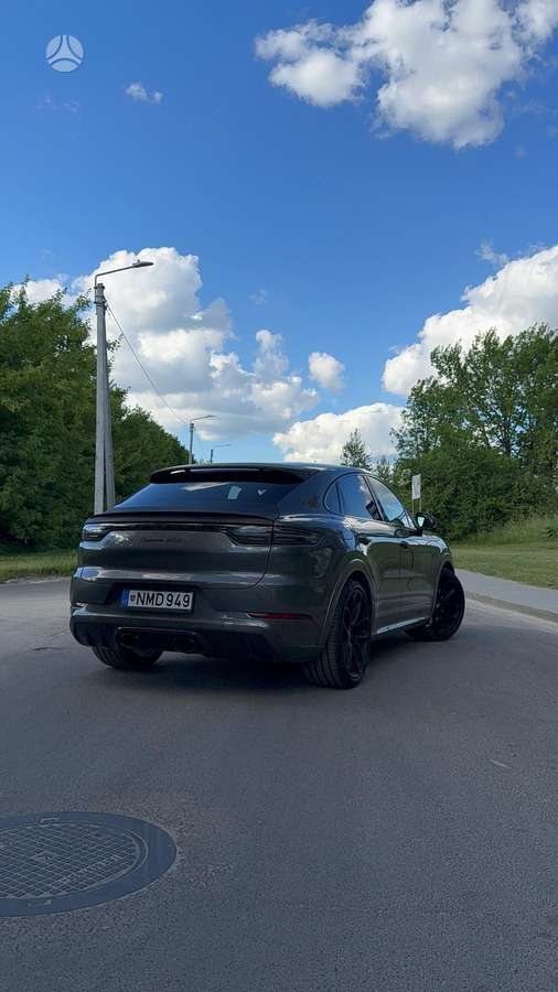 Porsche Cayenne Coupe - 4