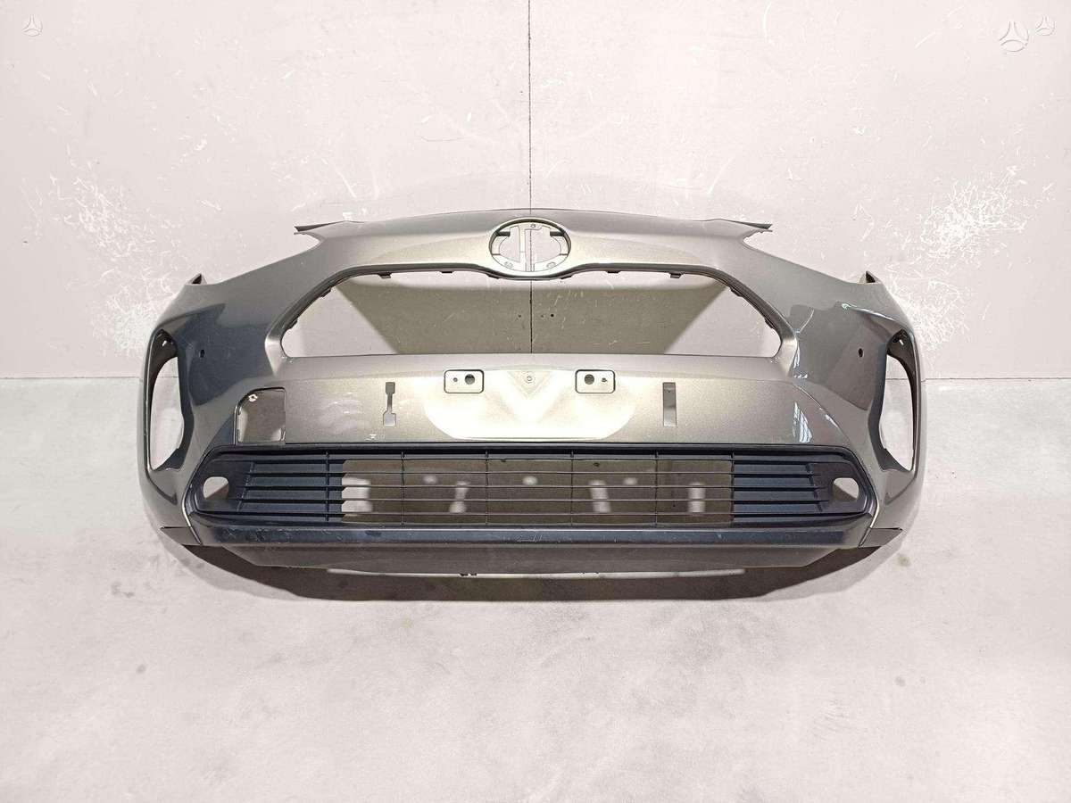 Toyota Yaris Cross bumpers