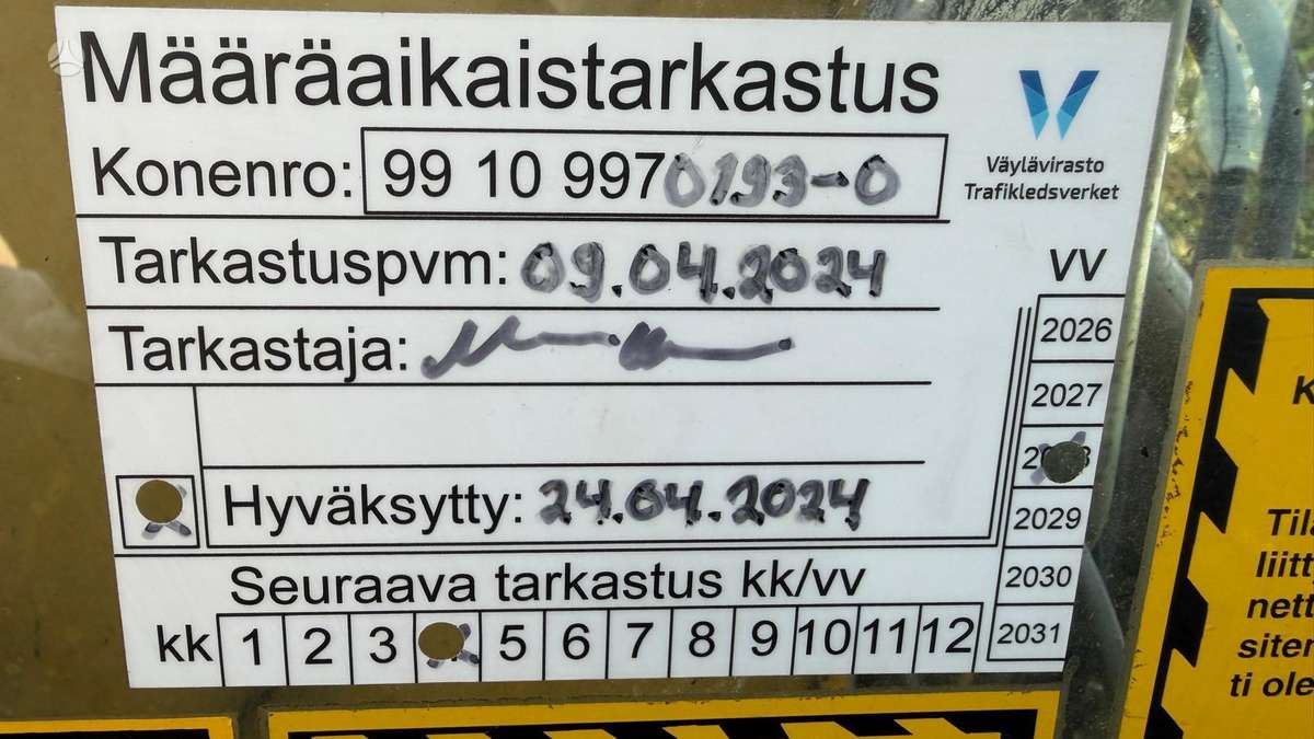 Caterpillar M322D, ekskavatoriai