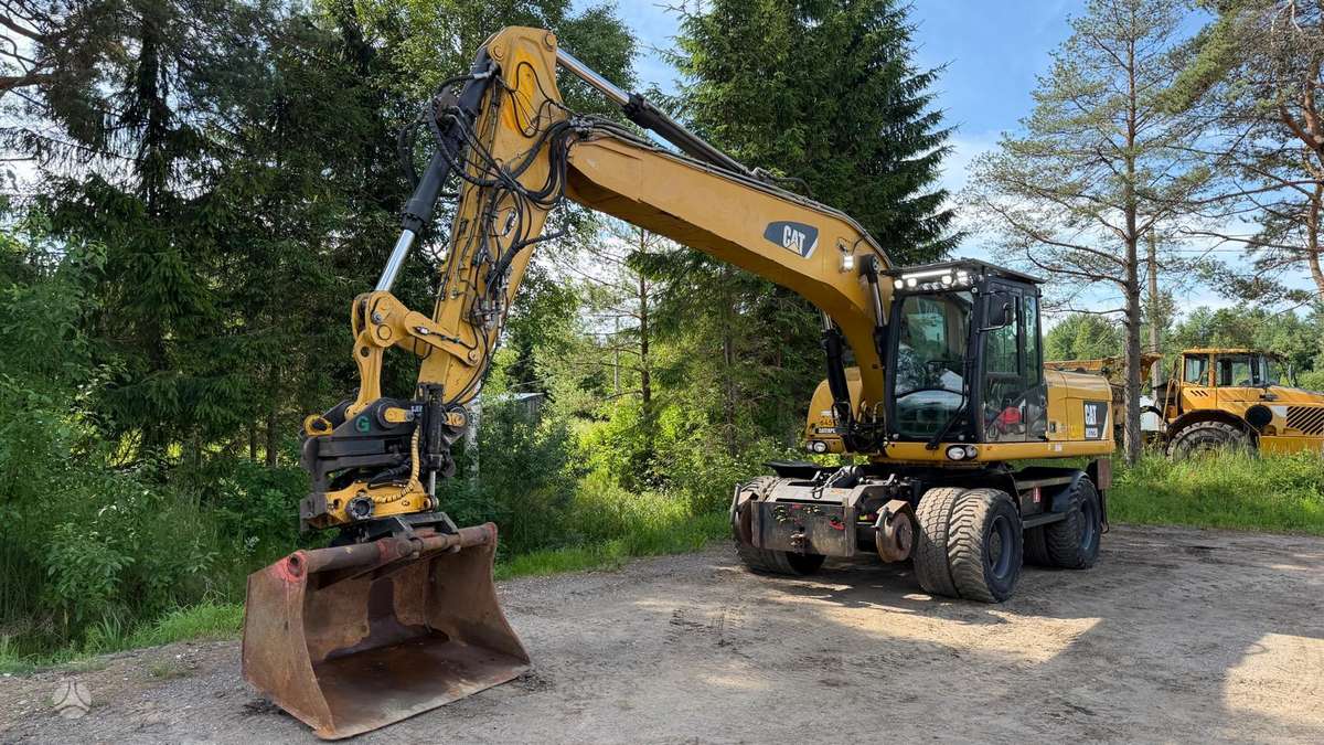 Caterpillar M322D, экскаваторы