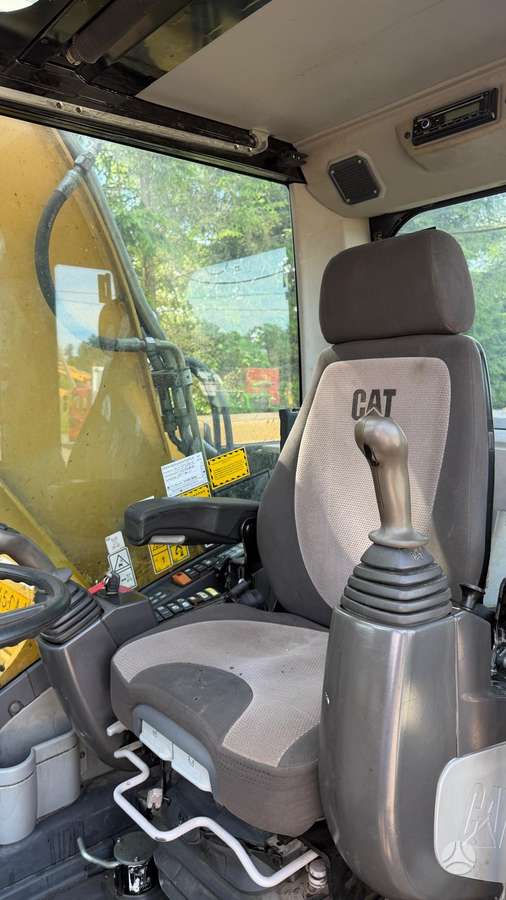 Caterpillar M322D, экскаваторы