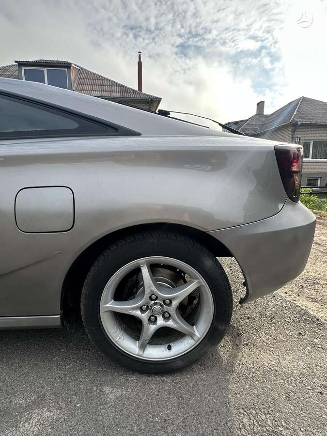 Toyota Celica - 4