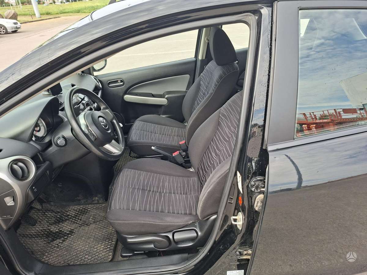 Mazda 2, 1.4 l., hatchback