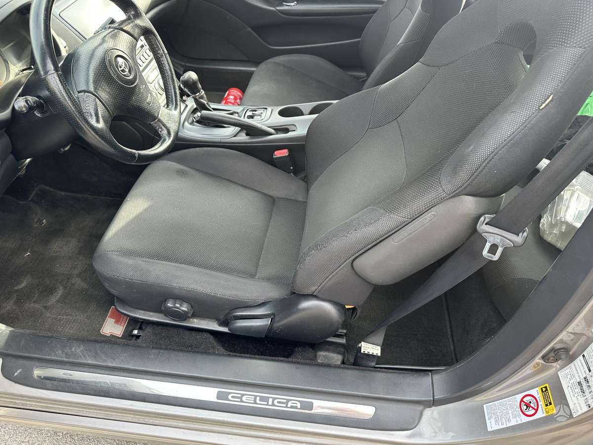 Toyota Celica - 12