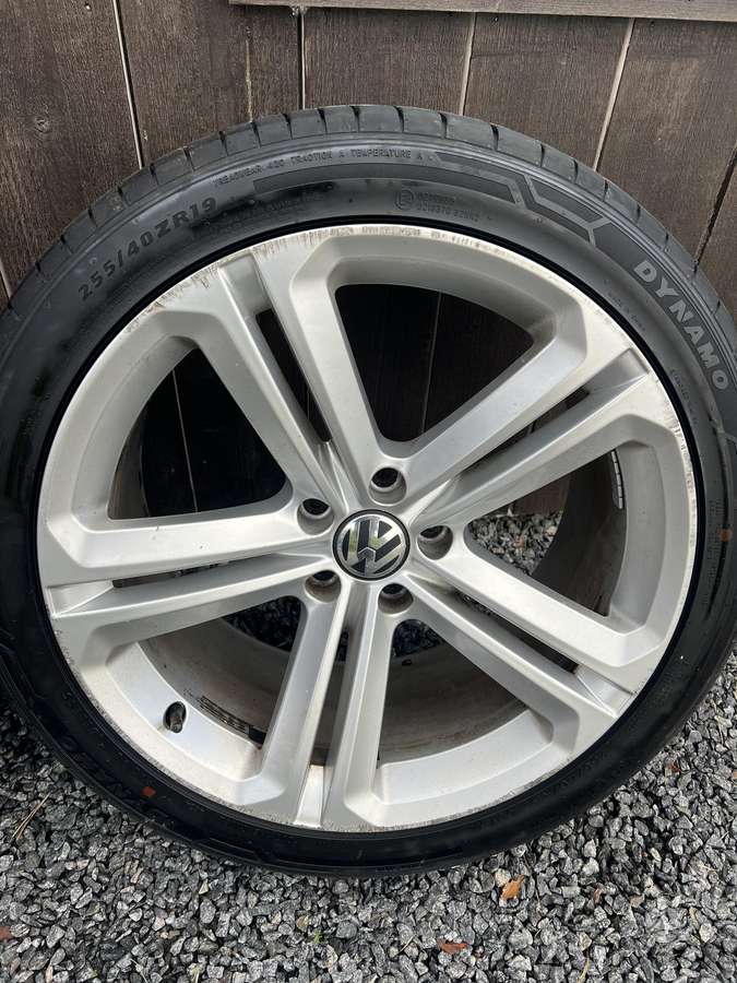 Volkswagen R line, light alloy, R19