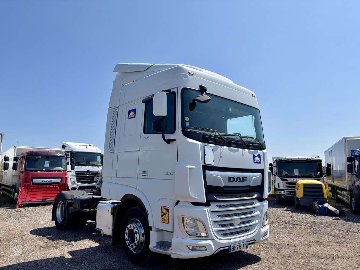 DAF XF 106.480 Space Cab, double sleeper