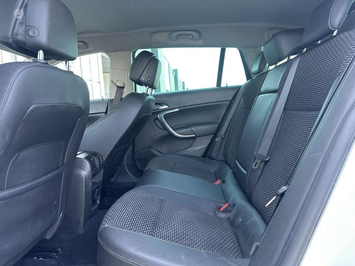Opel Insignia, 2.0 l., Универсал