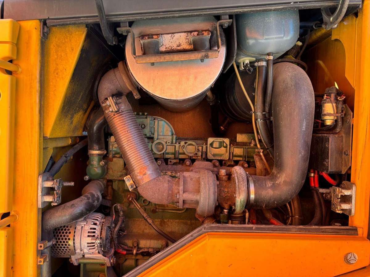 Volvo L 90 E 4x4, frontaliniai krautuvai