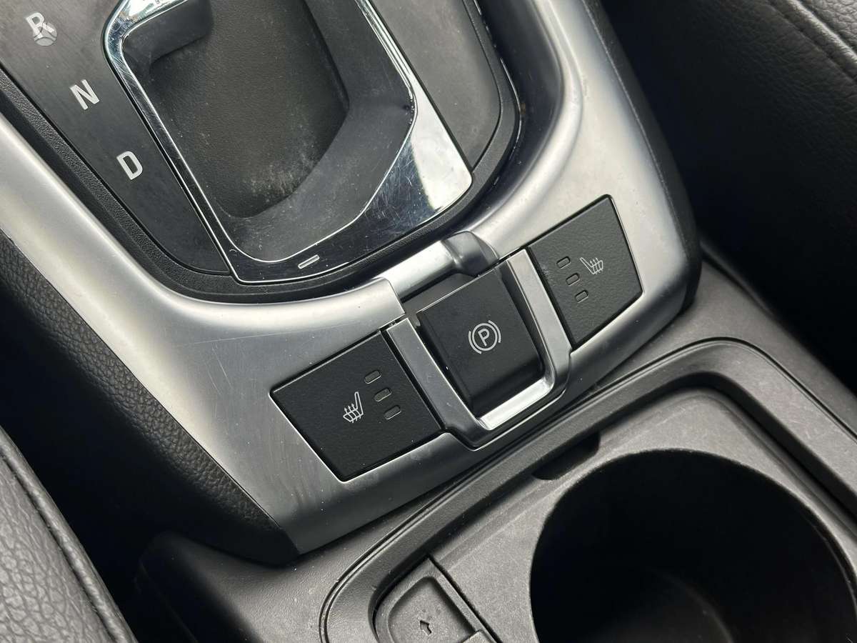 Opel Antara, 2.2 l., Внедорожник / Кроссовер