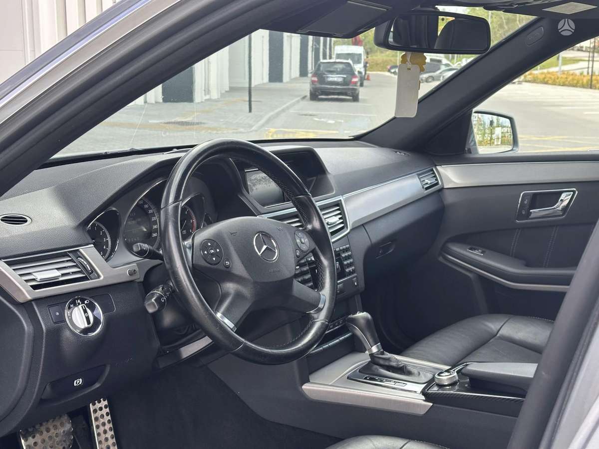 Mercedes-Benz E250, 2.1 l., Универсал