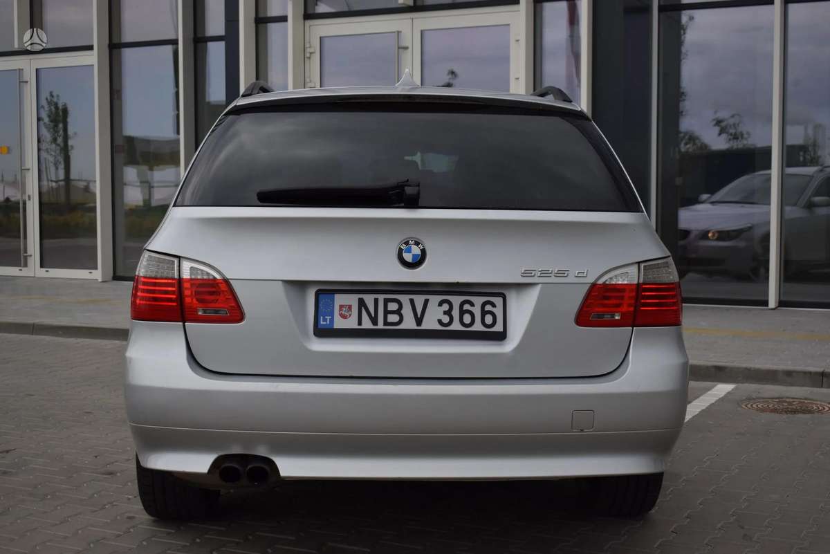 BMW 525, 3.0 l., Универсал