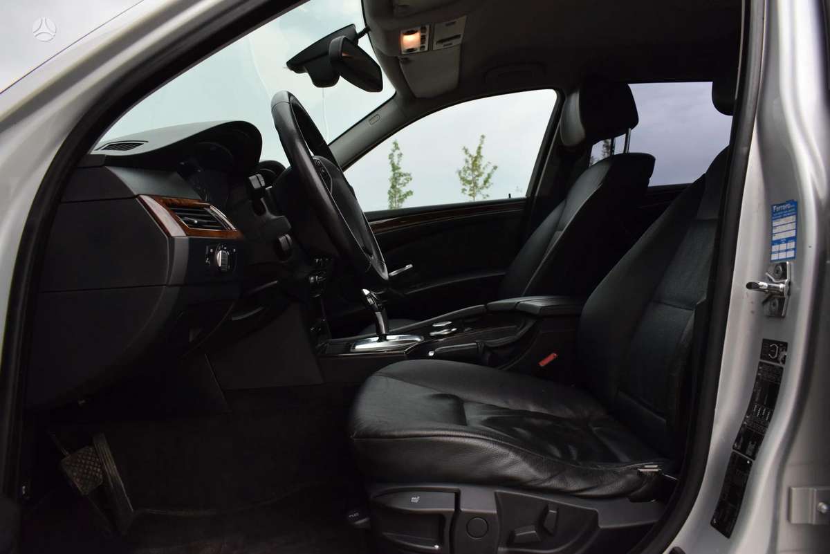 BMW 525, 3.0 l., Универсал