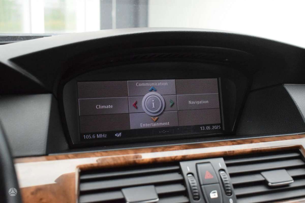 BMW 525, 3.0 l., Универсал