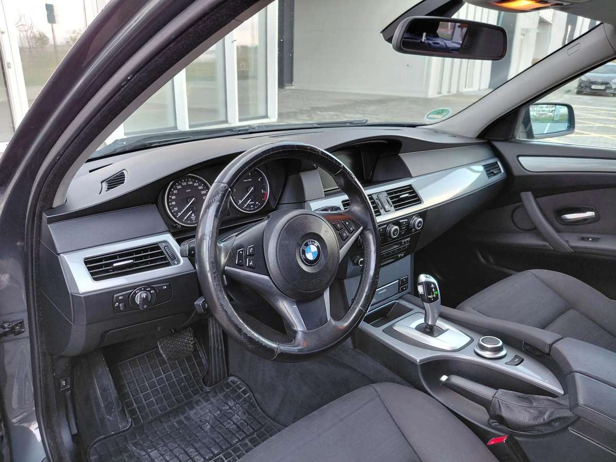 BMW 525, 3.0 l., wagon