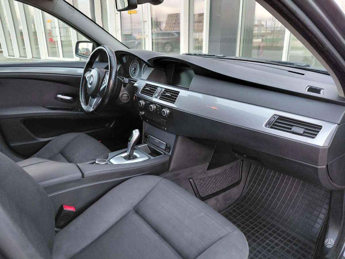 BMW 525, 3.0 l., Универсал