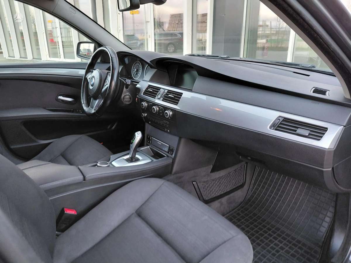 BMW 525, 3.0 l., wagon